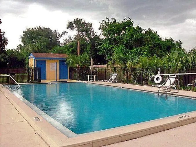 Motel 6-Tampa, Fl - Fairgrounds Heartland