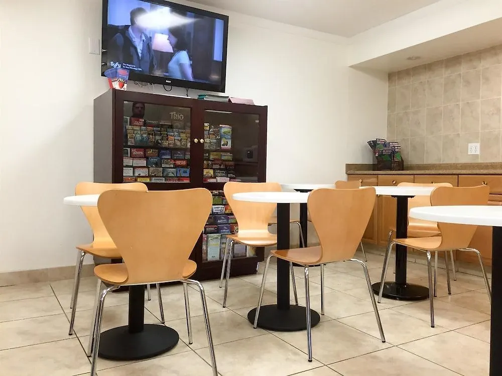 Motel 6-Tampa, Fl - Fairgrounds Heartland Hotel