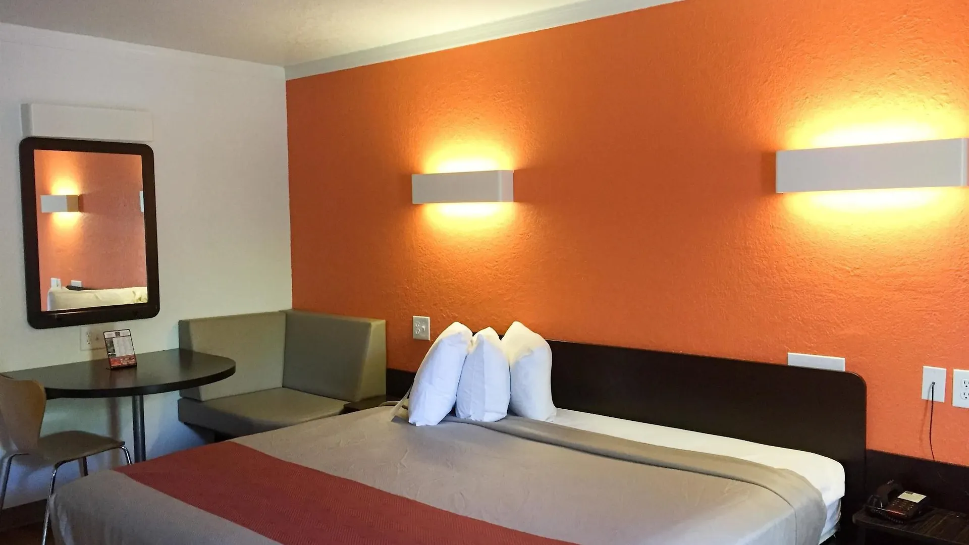 Motel 6-Tampa, Fl - Fairgrounds Heartland Hotel