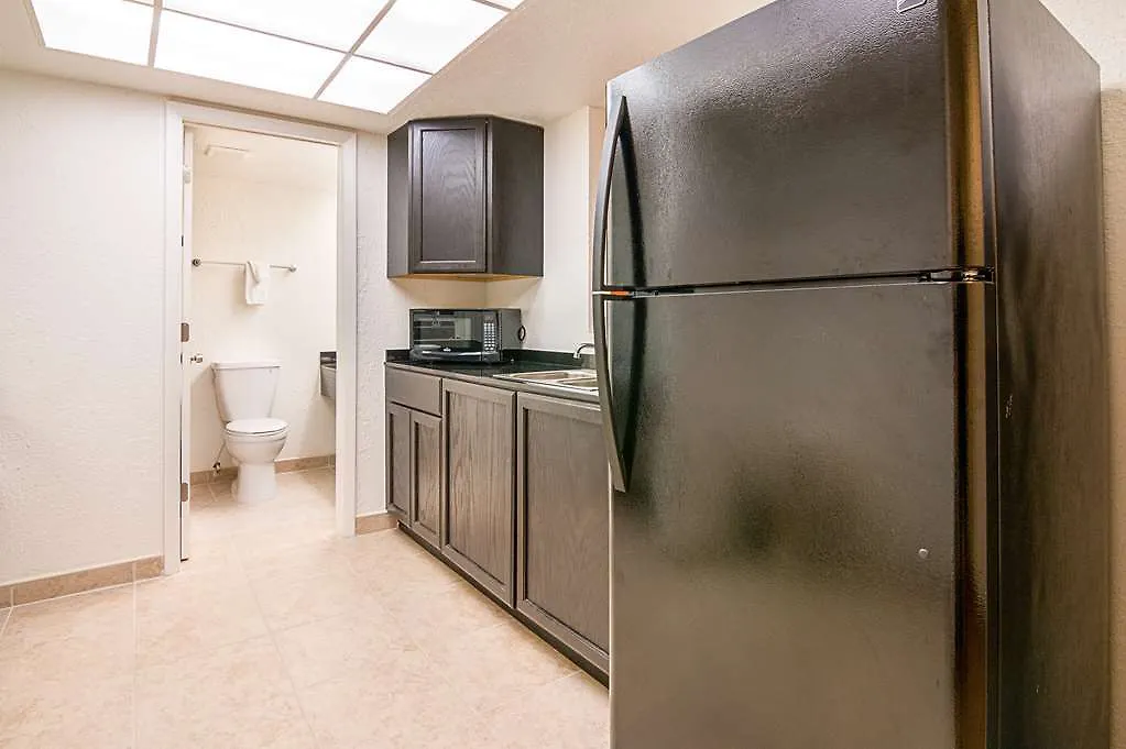 Motel 6-Tampa, Fl - Fairgrounds Heartland Hotel